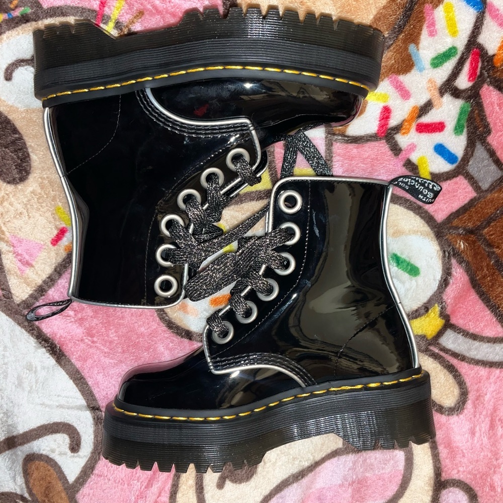 Black Molly patent leather doc martens w platform